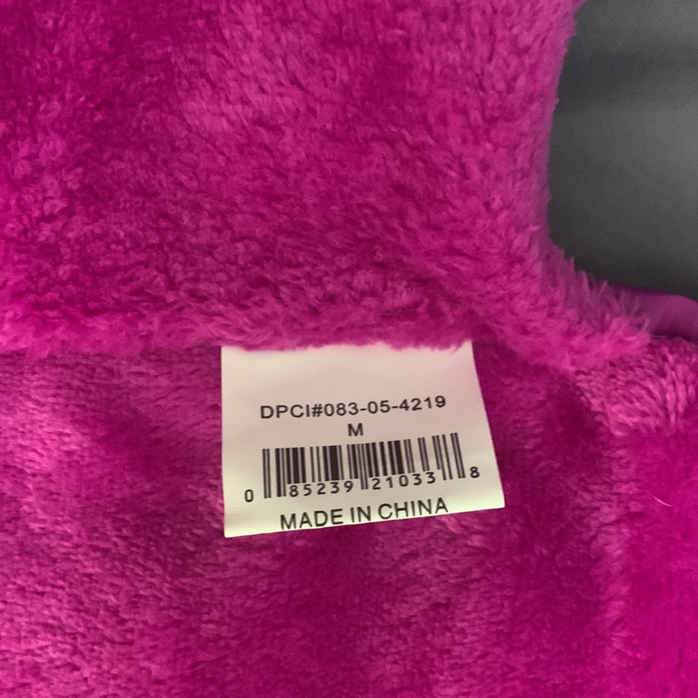 🥳Host Pick🤩NWOT fuchsia dog jacket - Picture 3 of 4